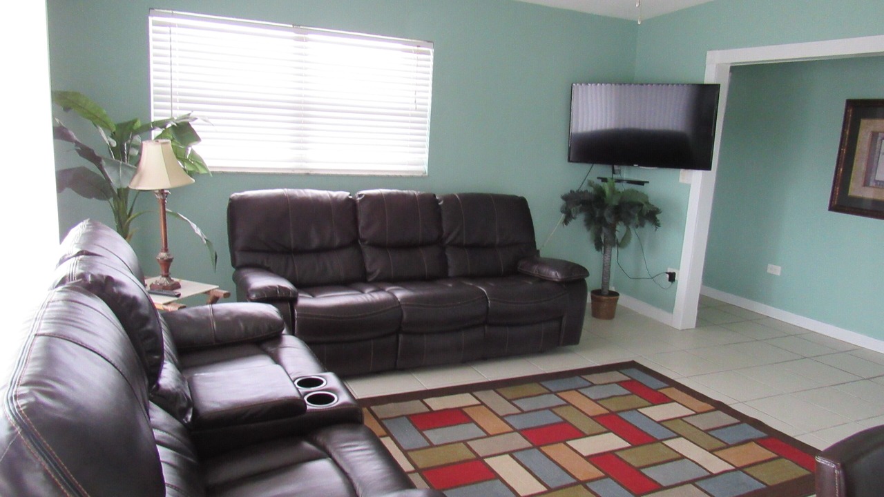 Photo of Bedroom in Tavernier