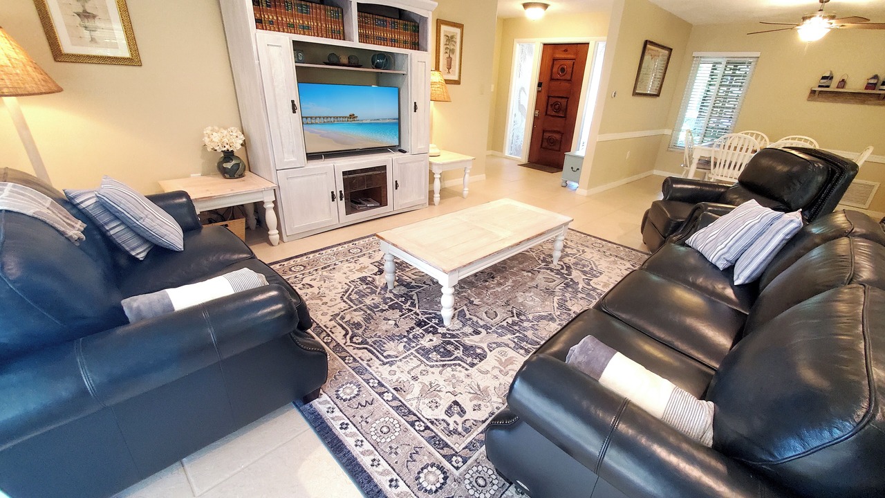 Photo of Livingroom in South Patrick Shores