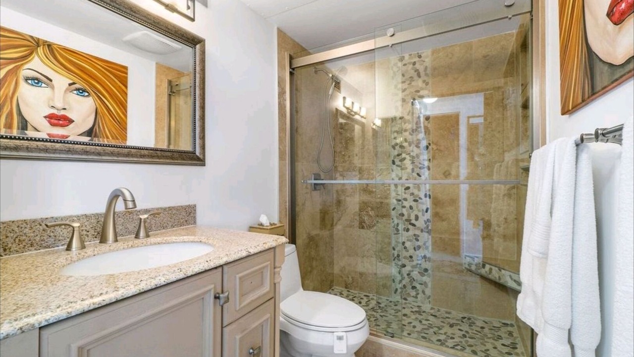 Photo of Bathroom in Downtown Hollywood