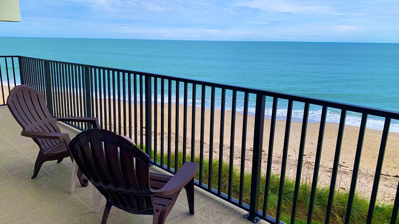 Photo of Patio Balcony in Central Beach