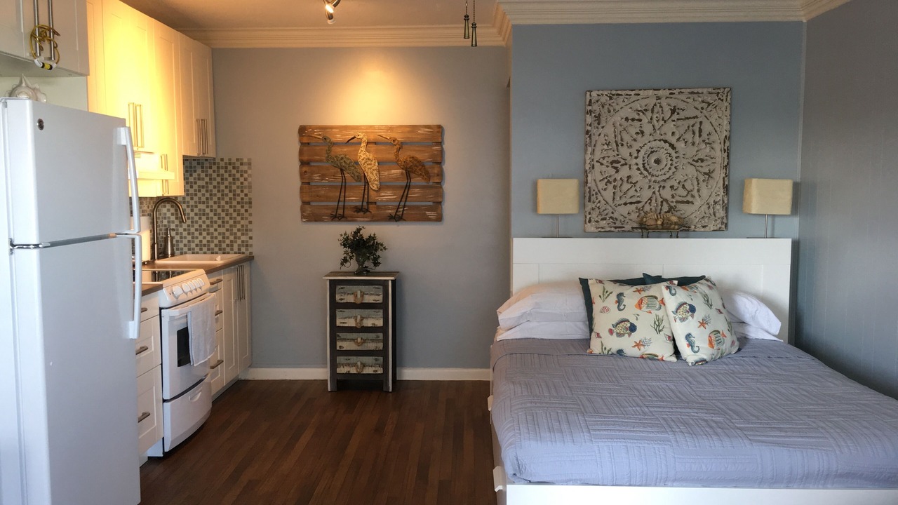 Photo of Bedroom in Lauderdale-by-the-Sea