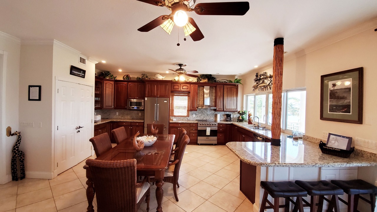 Photo of Kitchen in Marathon