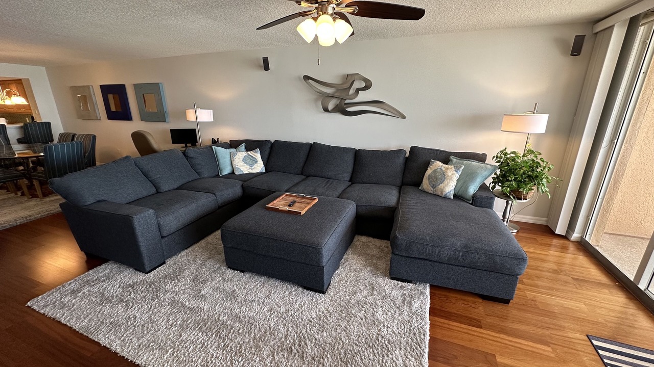 Photo of Livingroom in Redington Beach