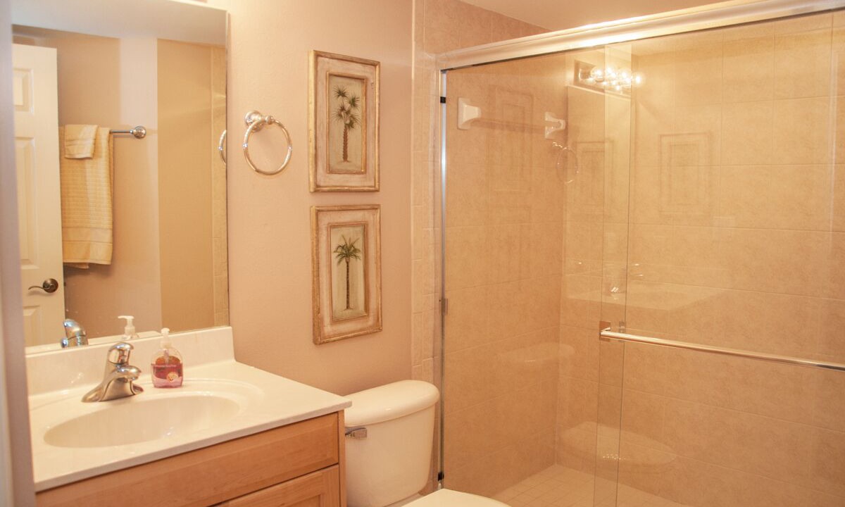 Photo of Bathroom in Redington Beach