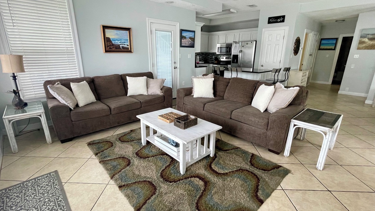 Photo of Livingroom in Crystal Shores