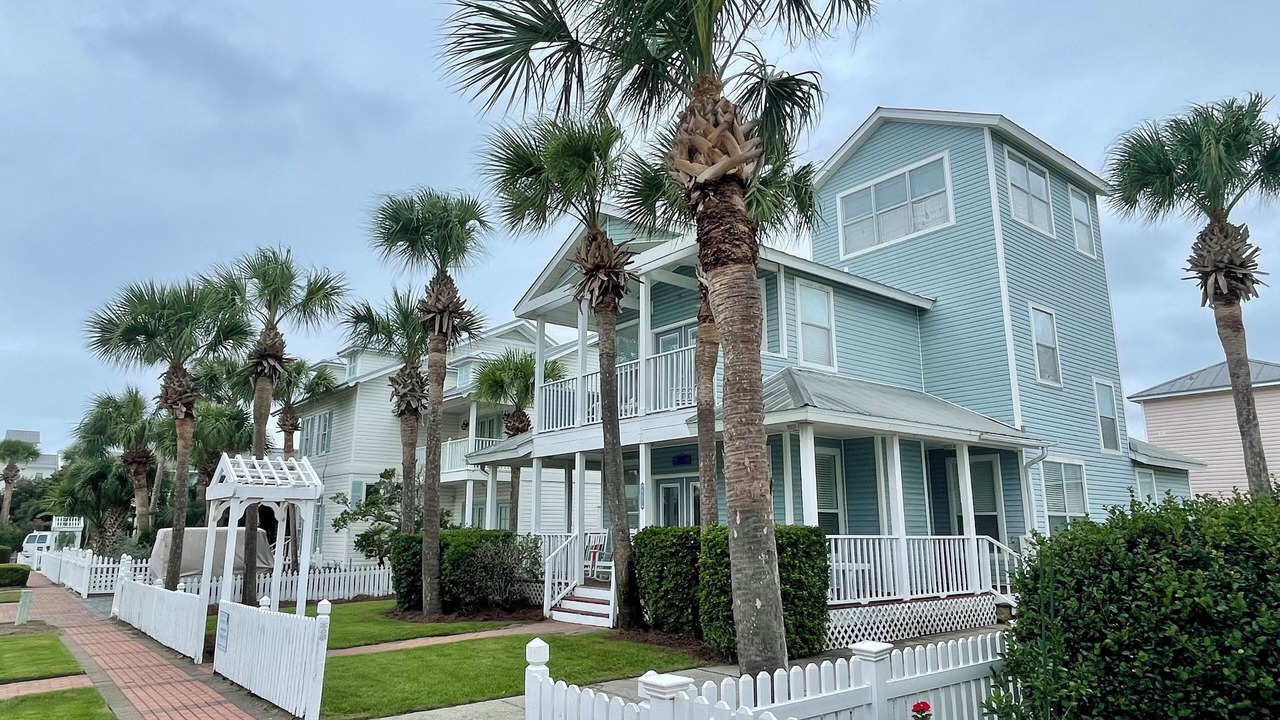 Photo of Outdoor in Crystal Shores