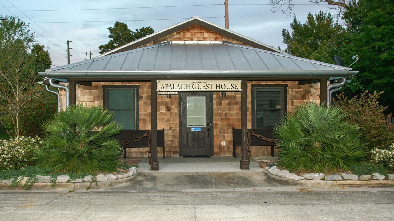 Photo of Others in Historic Downtown Apalachicola