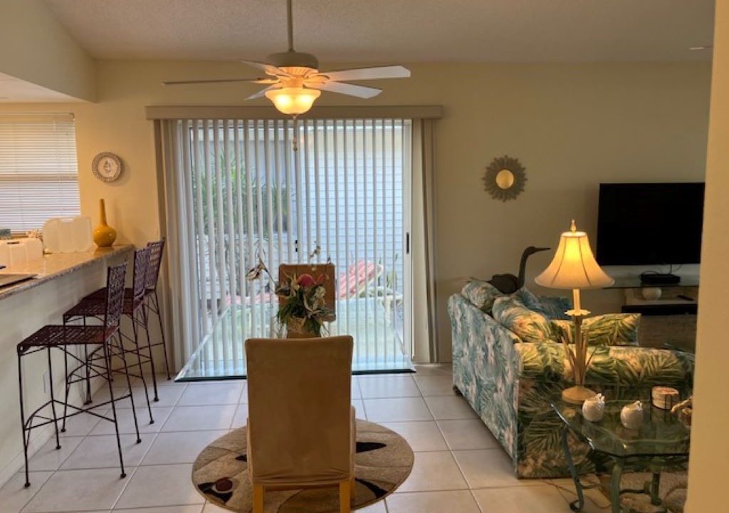 Photo of Livingroom in Iona