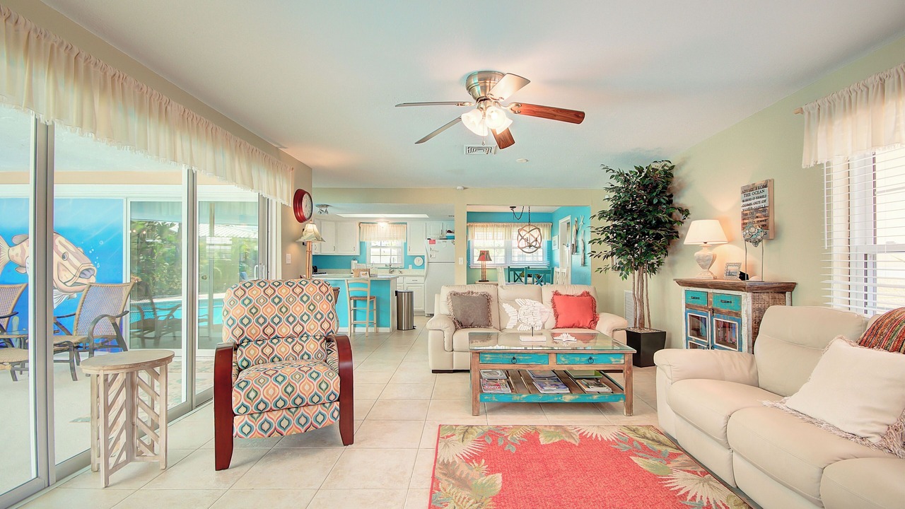 Photo of Livingroom in Bay Esplanade