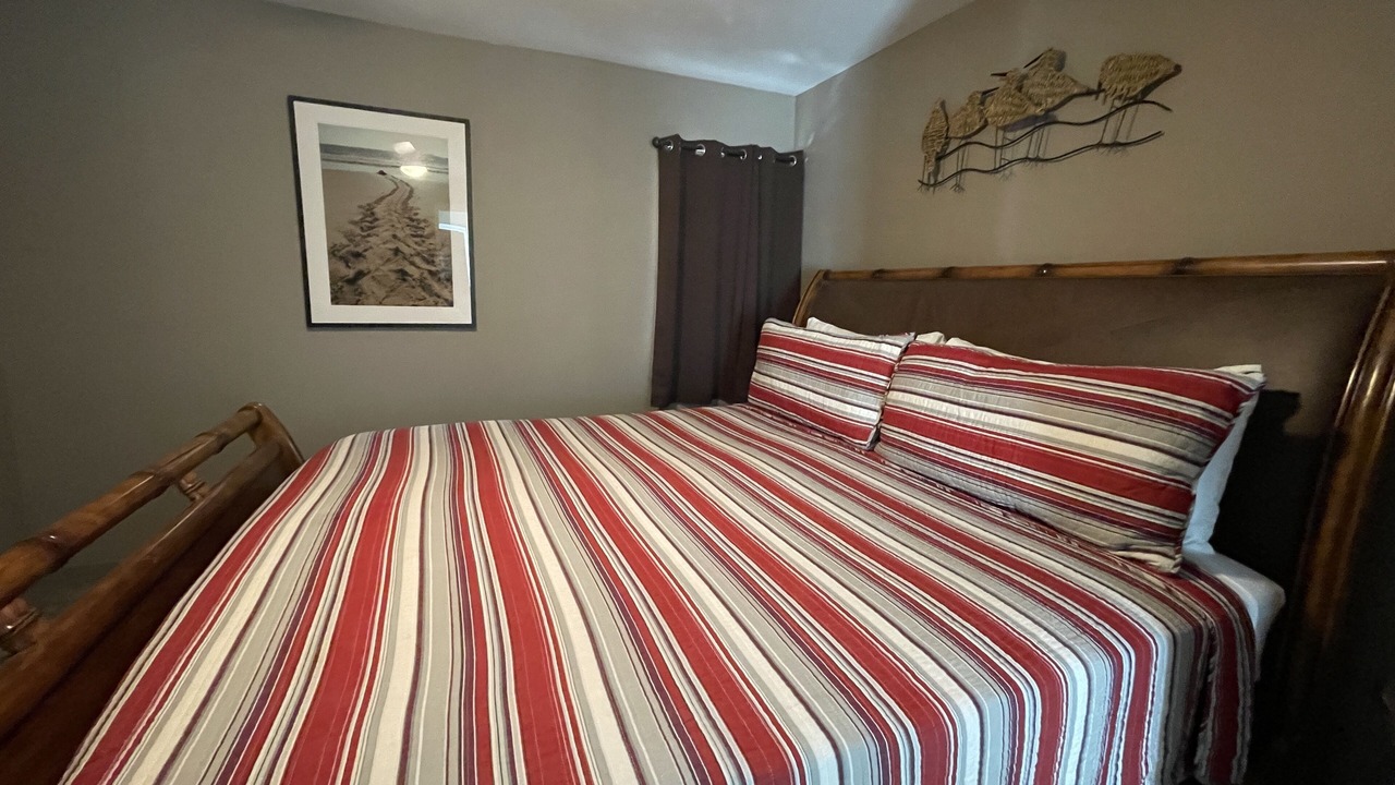 Photo of Bedroom in Bay Esplanade