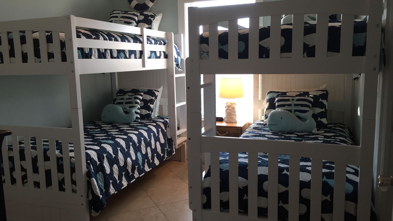 Photo of Bedroom in Bradenton Beach