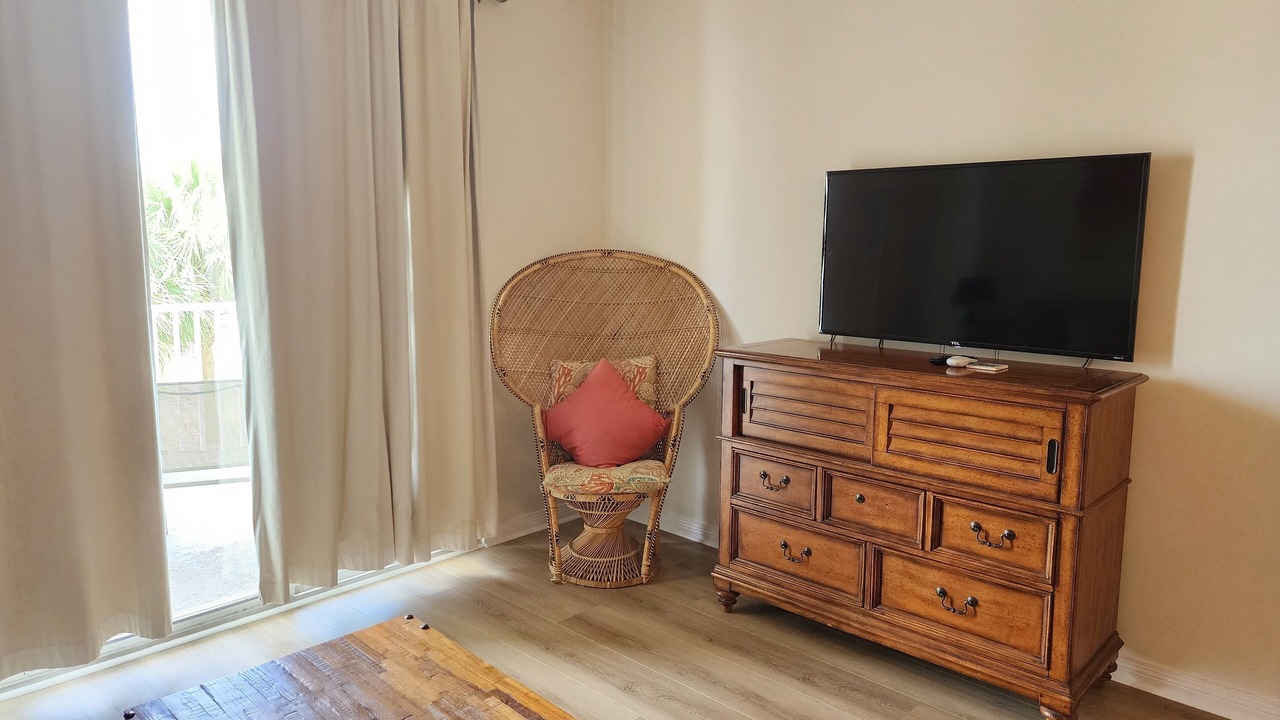Photo of Bedroom in Dauphin Island
