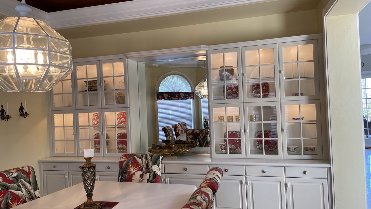 Photo of Livingroom in Peninsula Point