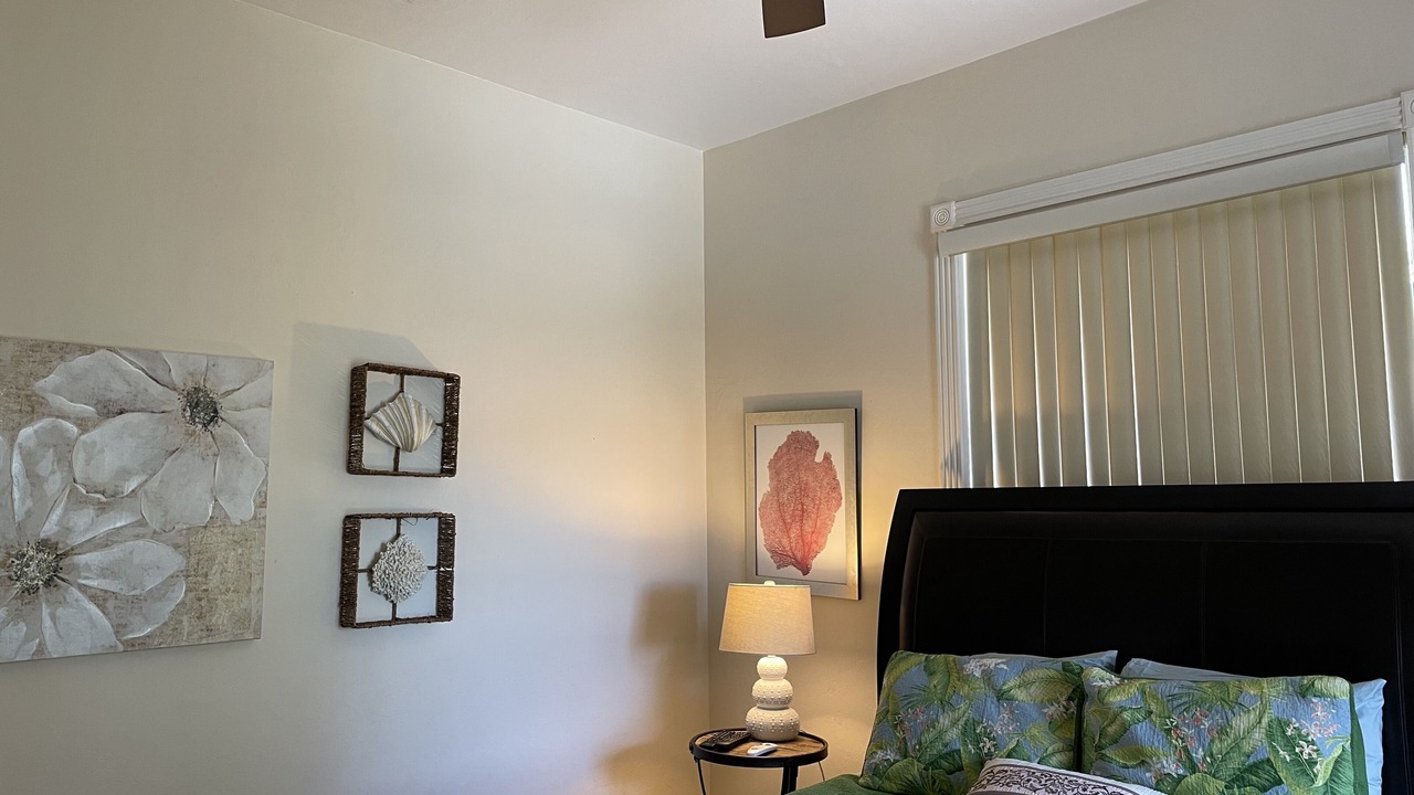 Photo of Bedroom in Peninsula Point