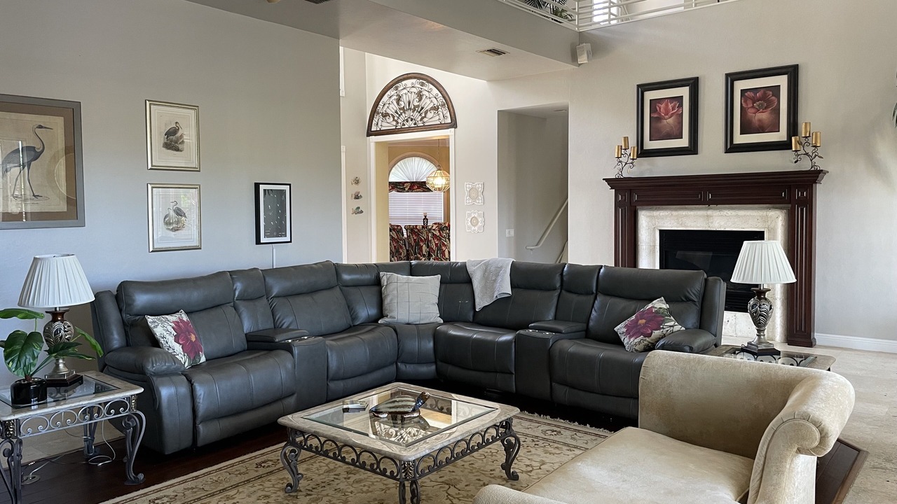 Photo of Bedroom in Peninsula Point