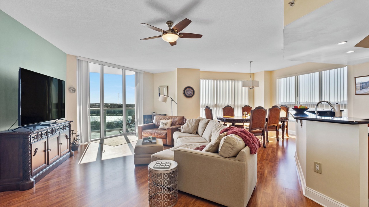 Photo of Livingroom in Kingston