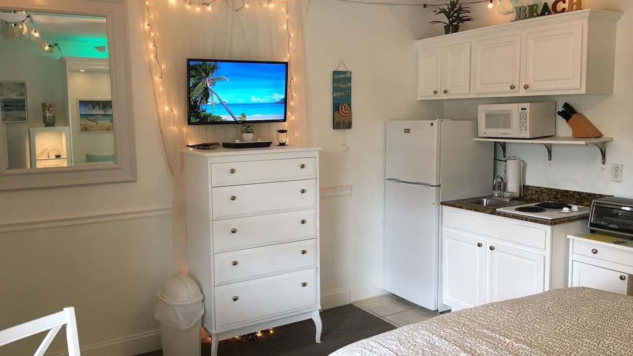 Photo of Bedroom in Redington Beach