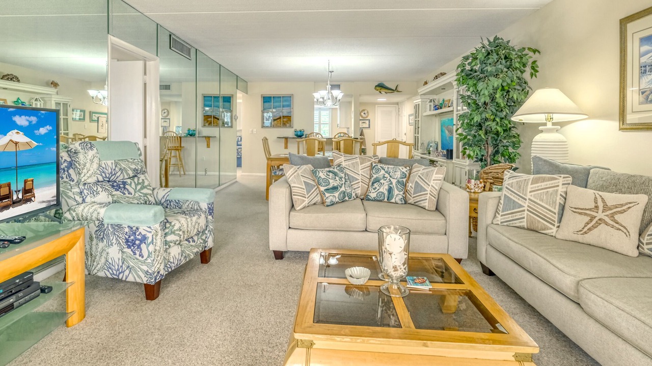 Photo of Livingroom in Belleair Beach