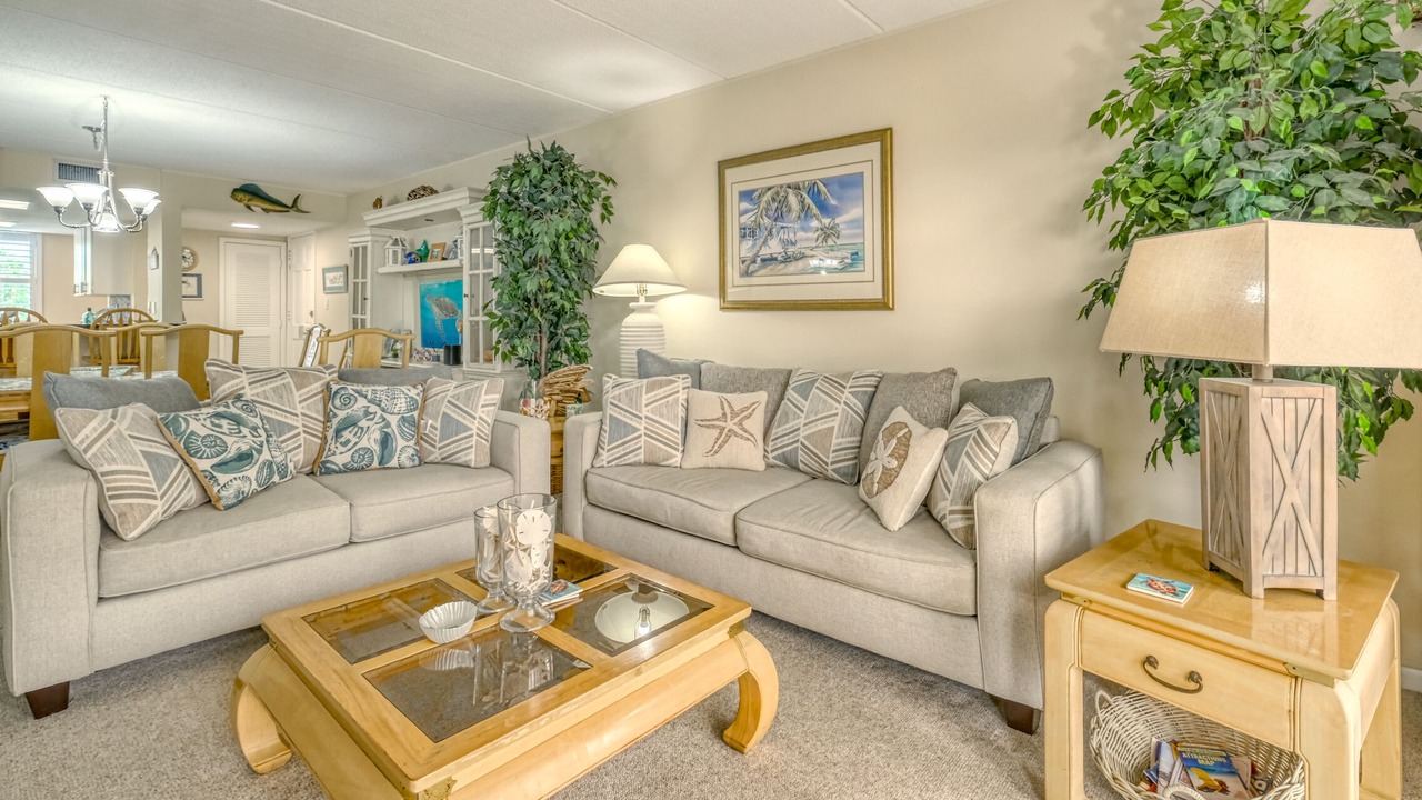 Photo of Livingroom in Belleair Beach