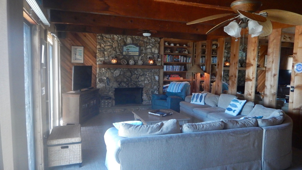 Photo of Livingroom in Bethune Beach