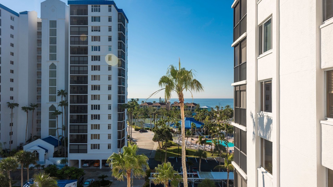 Photo of Outdoor in Mid Island