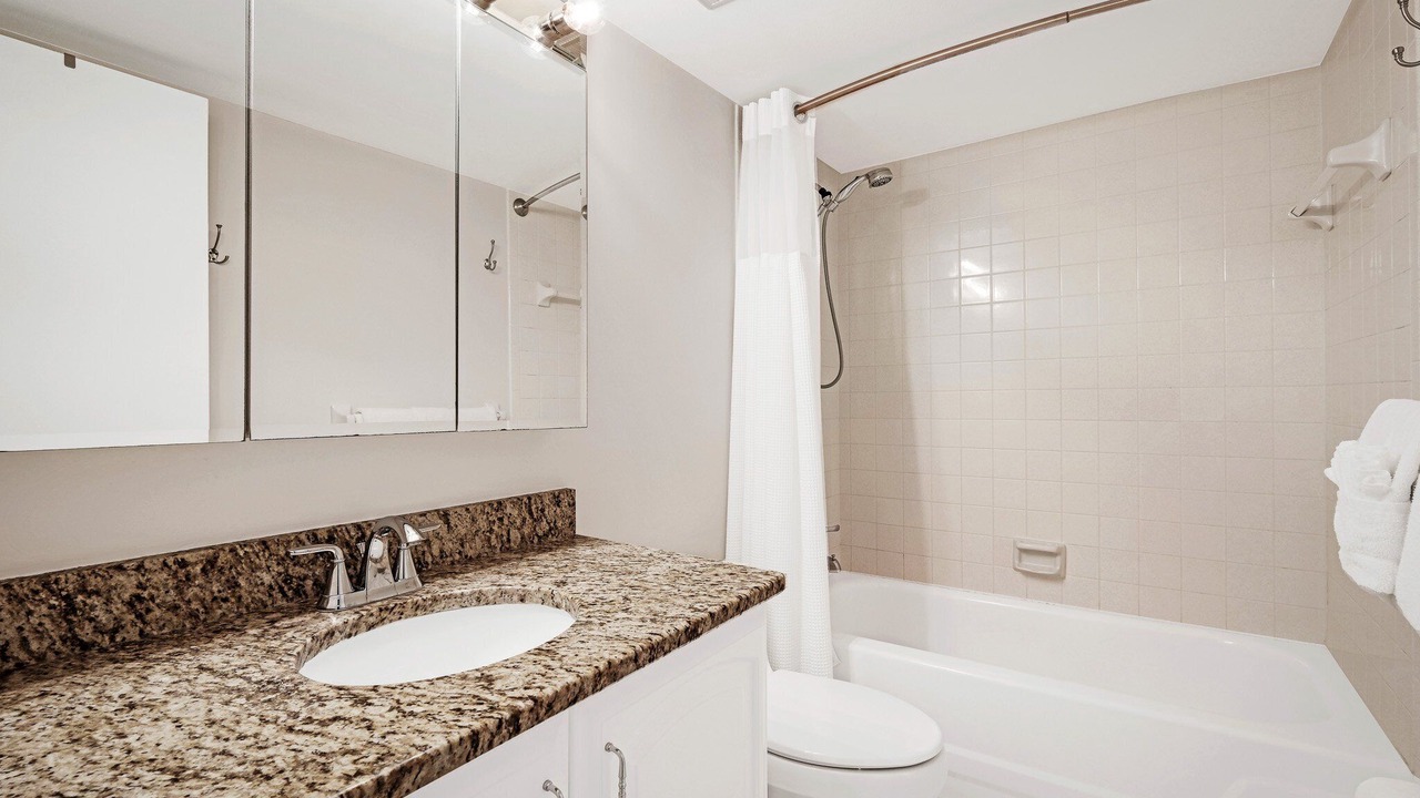 Photo of Bathroom in New Smyrna Beach