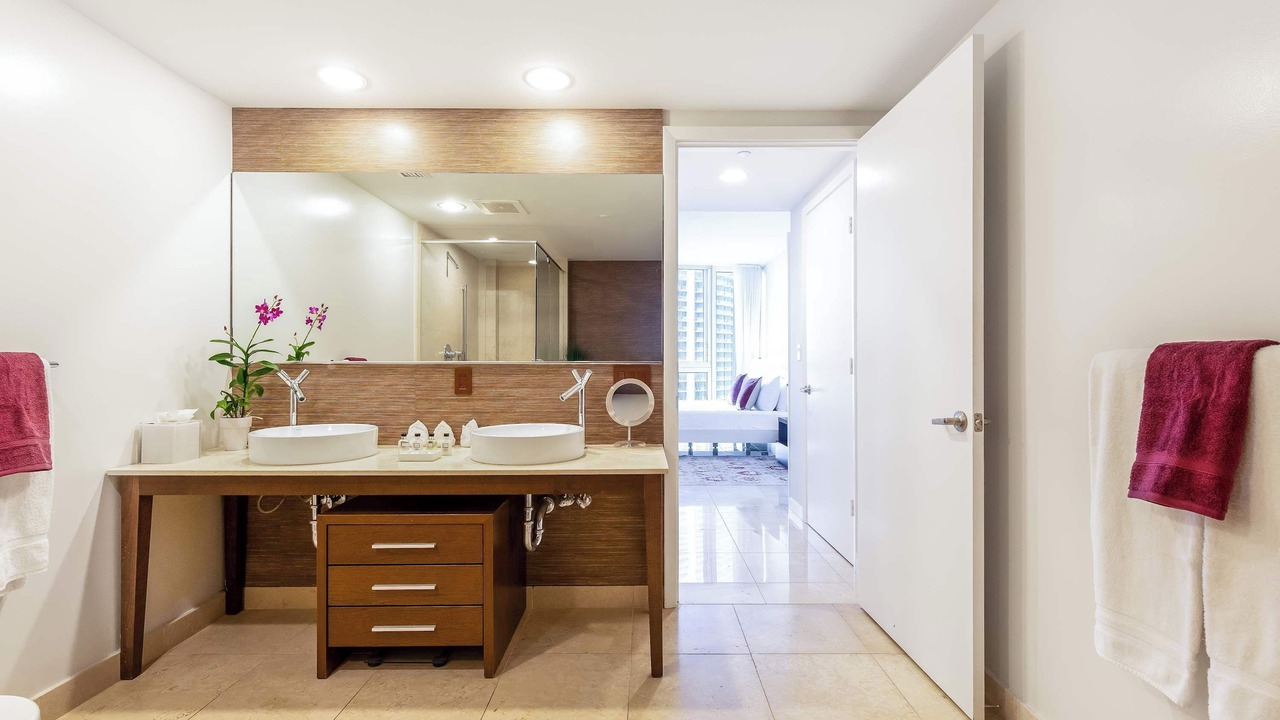 Photo of Bathroom in Downtown Miami