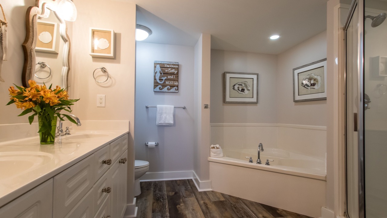 Photo of Bathroom in Fort Walton Beach
