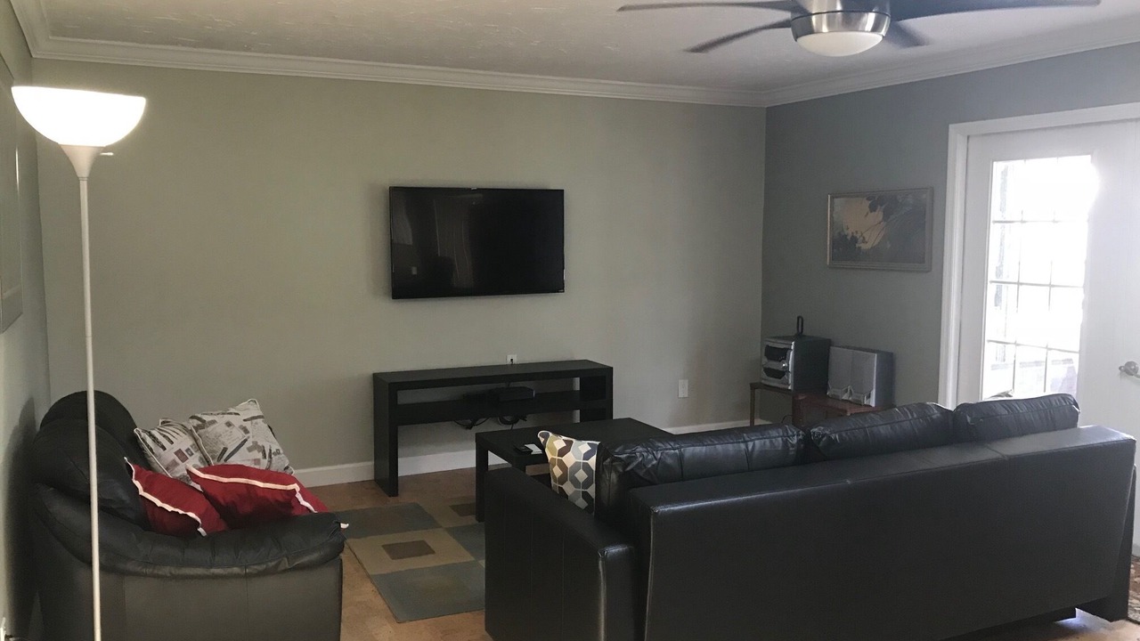 Photo of Livingroom in Sebastian Highlands