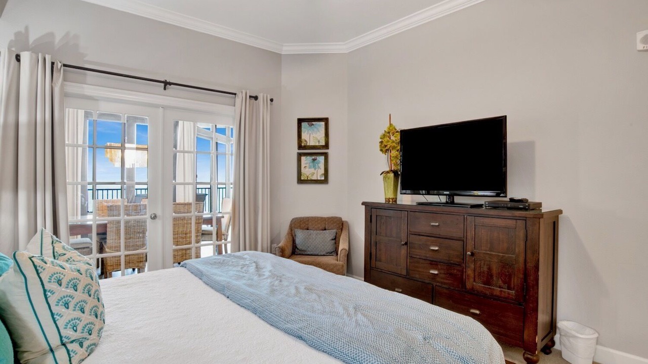Photo of Bedroom in Orange Beach