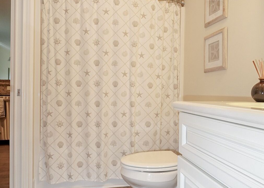Photo of Bathroom in Marathon