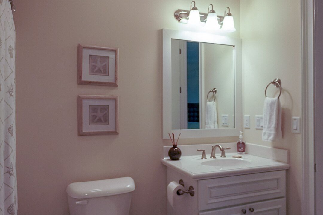 Photo of Bathroom in Marathon