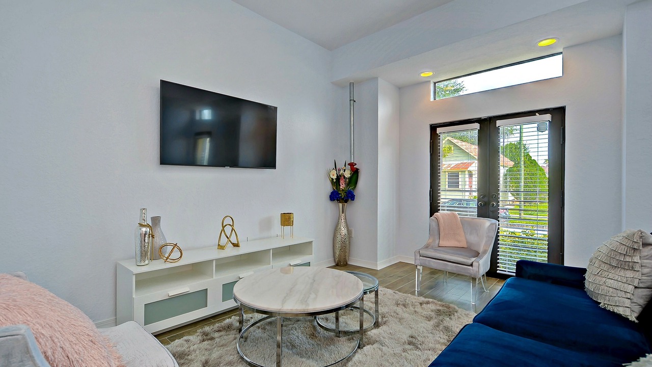 Photo of Livingroom in Historic Ybor