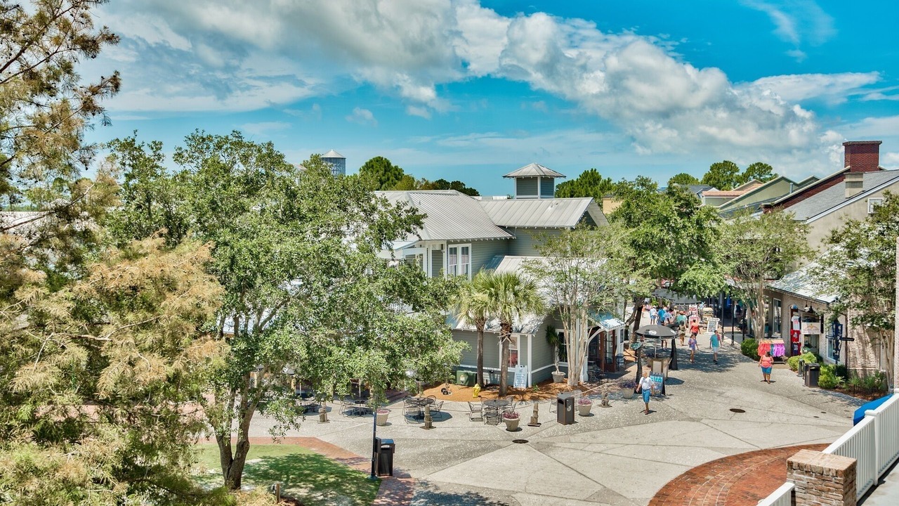 Photo of Patio Balcony in Baytowne Wharf