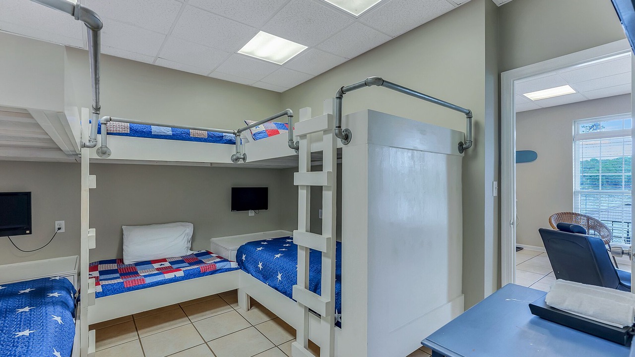 Photo of Bedroom in Arley