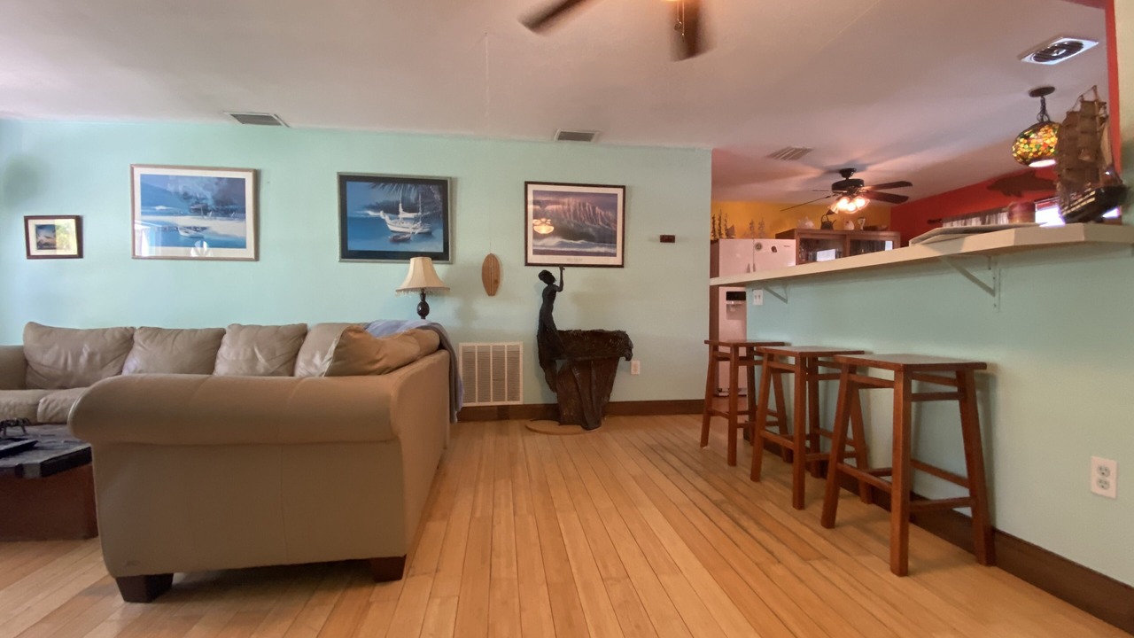 Photo of Livingroom in Cocoa Isles