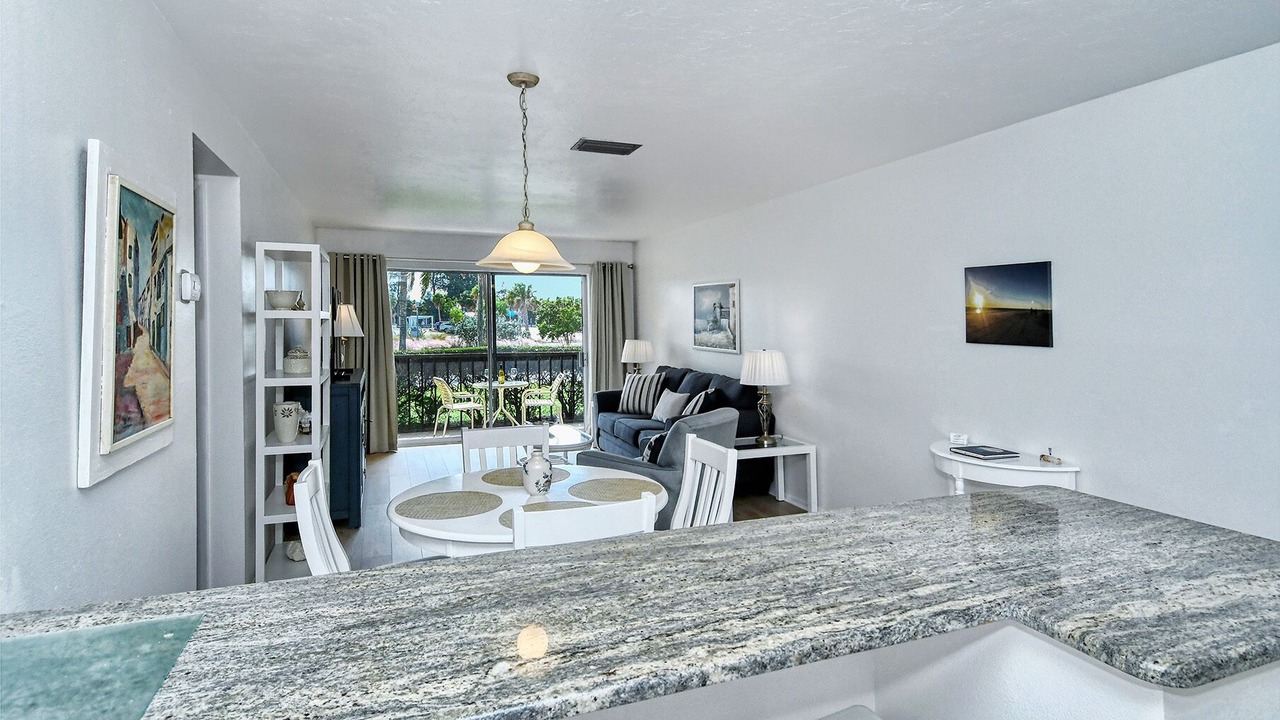 Photo of Livingroom in Siesta Key