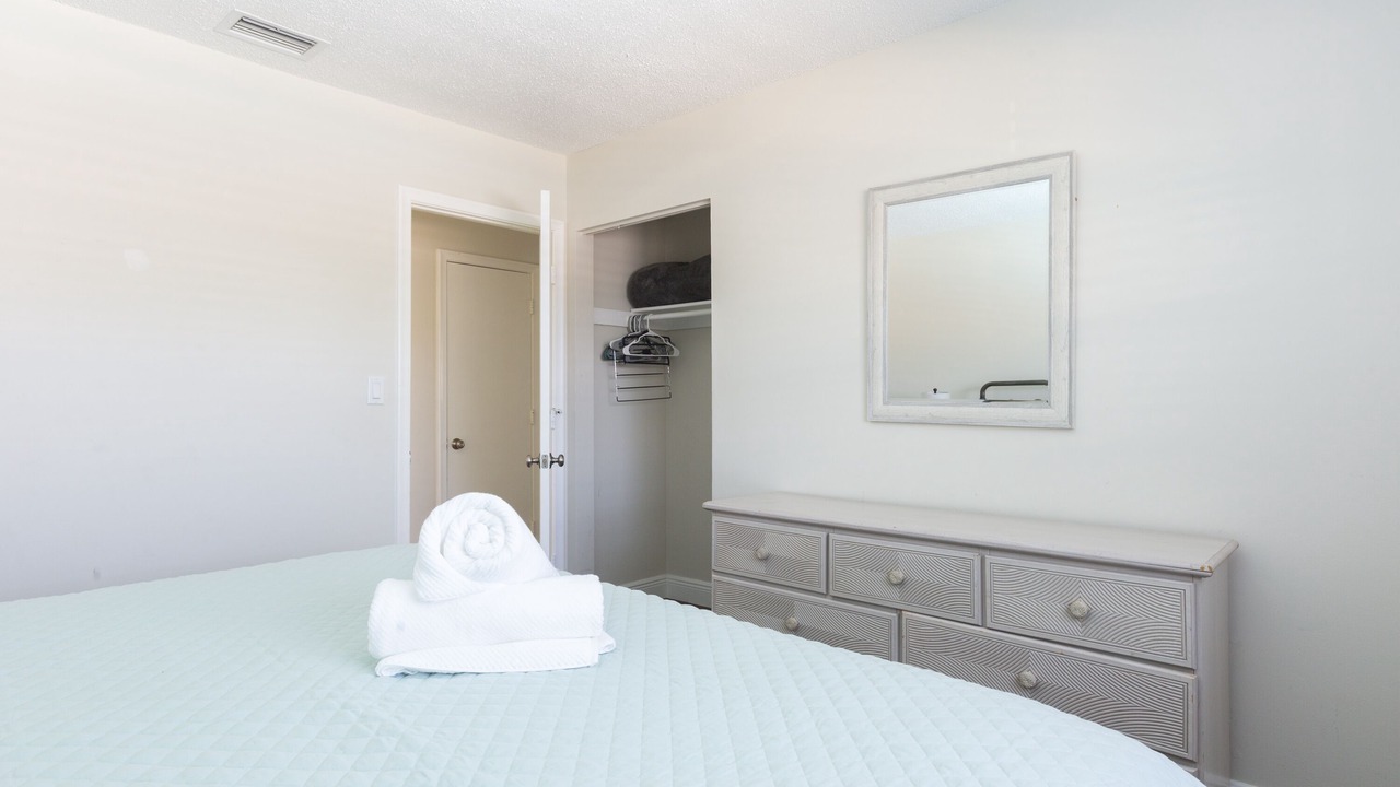 Photo of Bedroom in Tropic Palms
