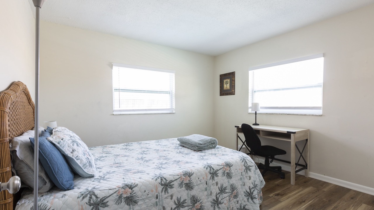 Photo of Bedroom in Tropic Palms