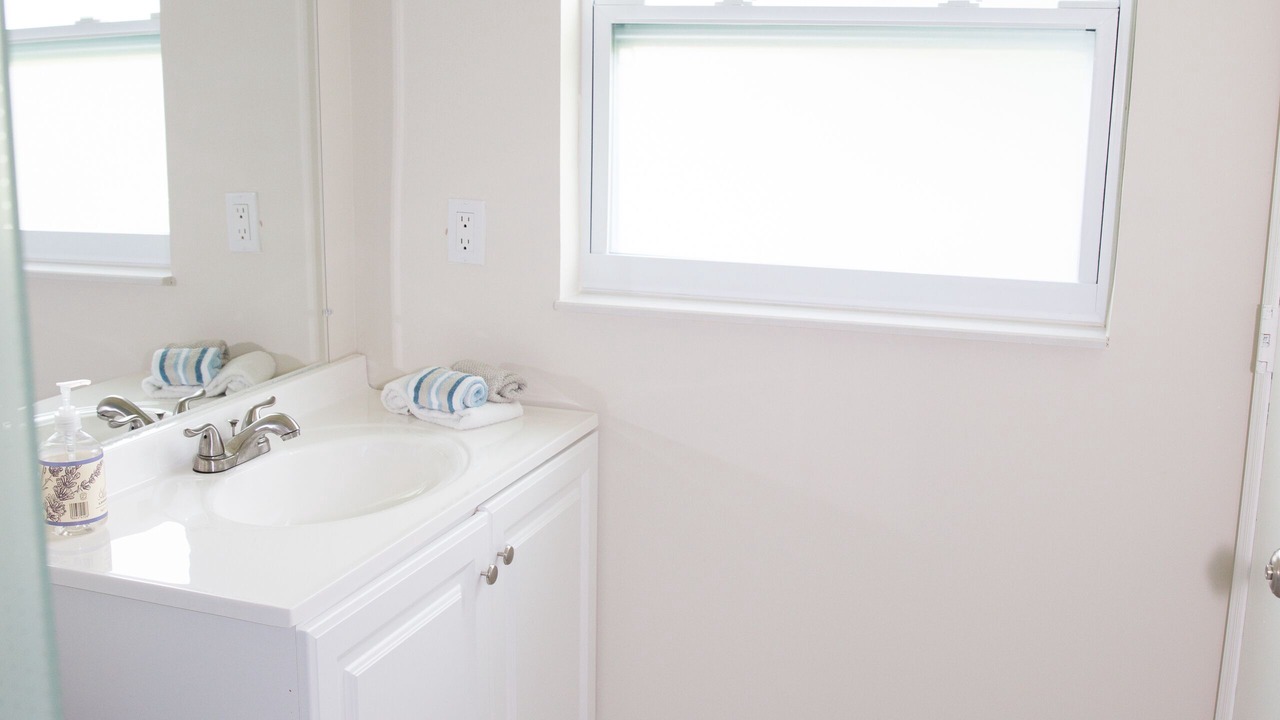 Photo of Bathroom in Tropic Palms