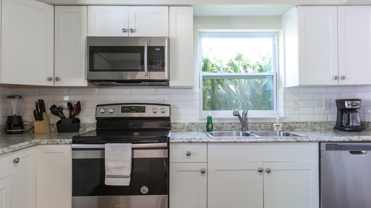 Photo of Kitchen in Tropic Palms
