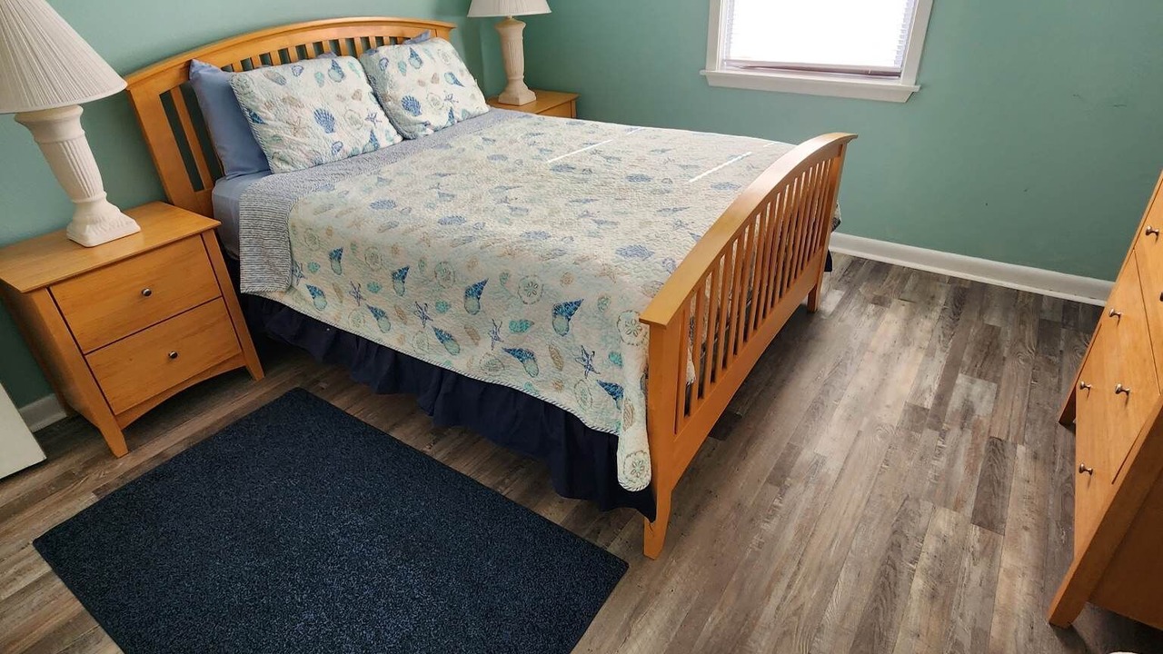 Photo of Bedroom in Dauphin Island