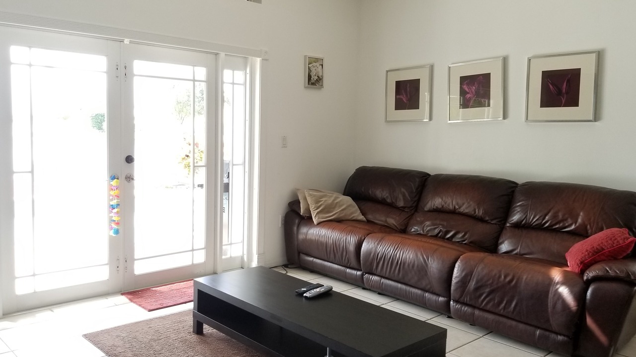 Photo of Livingroom in Pembroke Pines