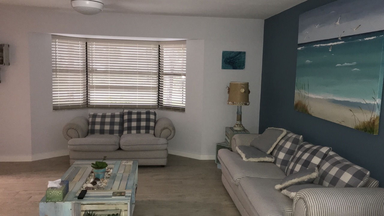 Photo of Livingroom in Sebastian Highlands