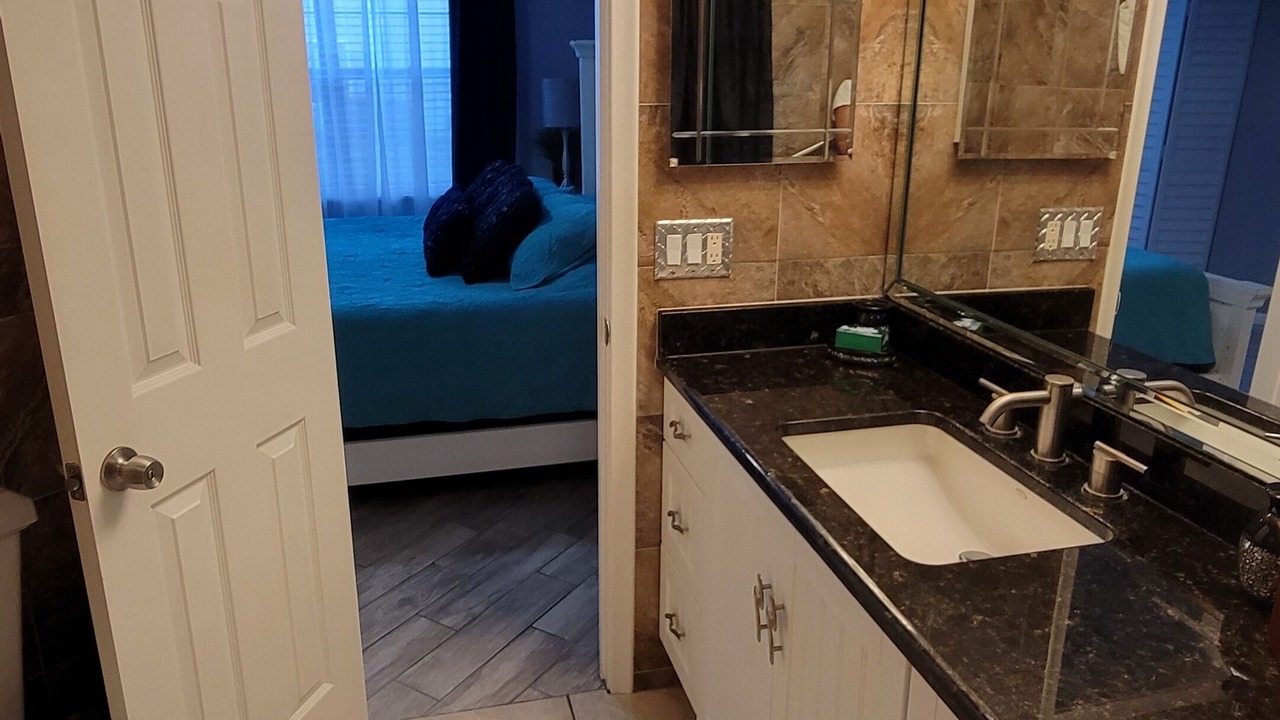 Photo of Bathroom in Ventura