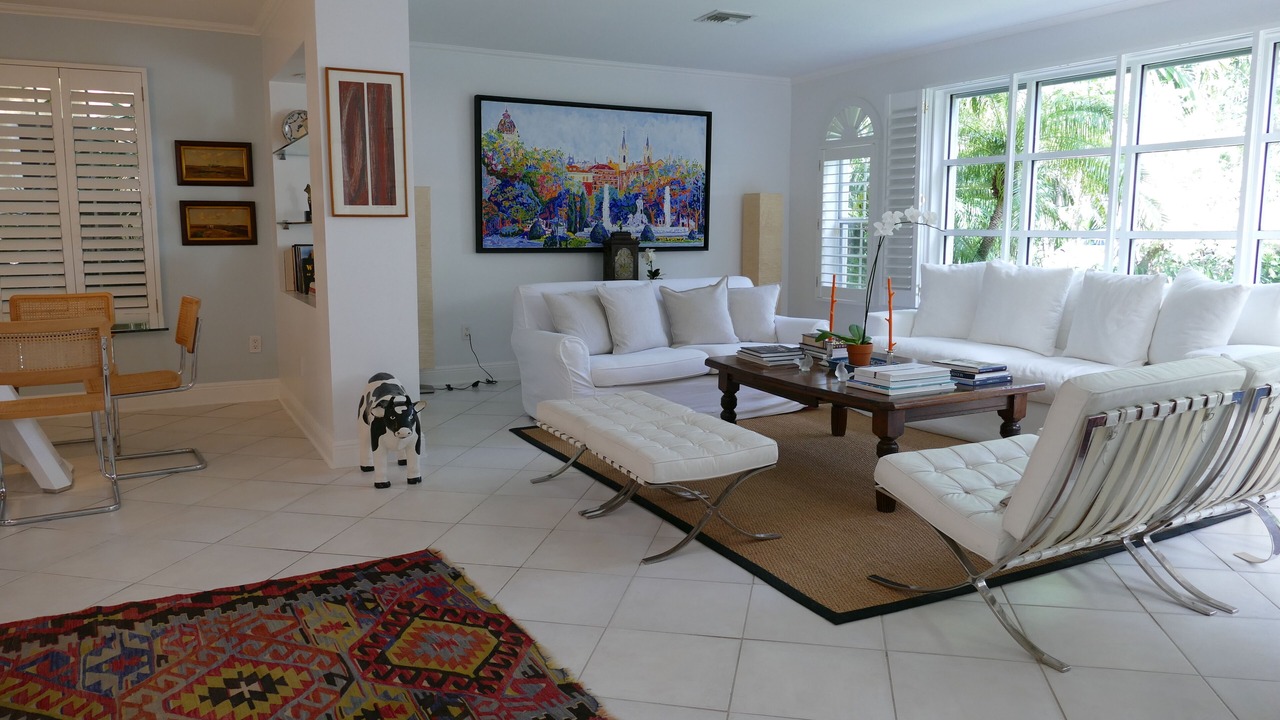 Photo of Livingroom in Key Biscayne