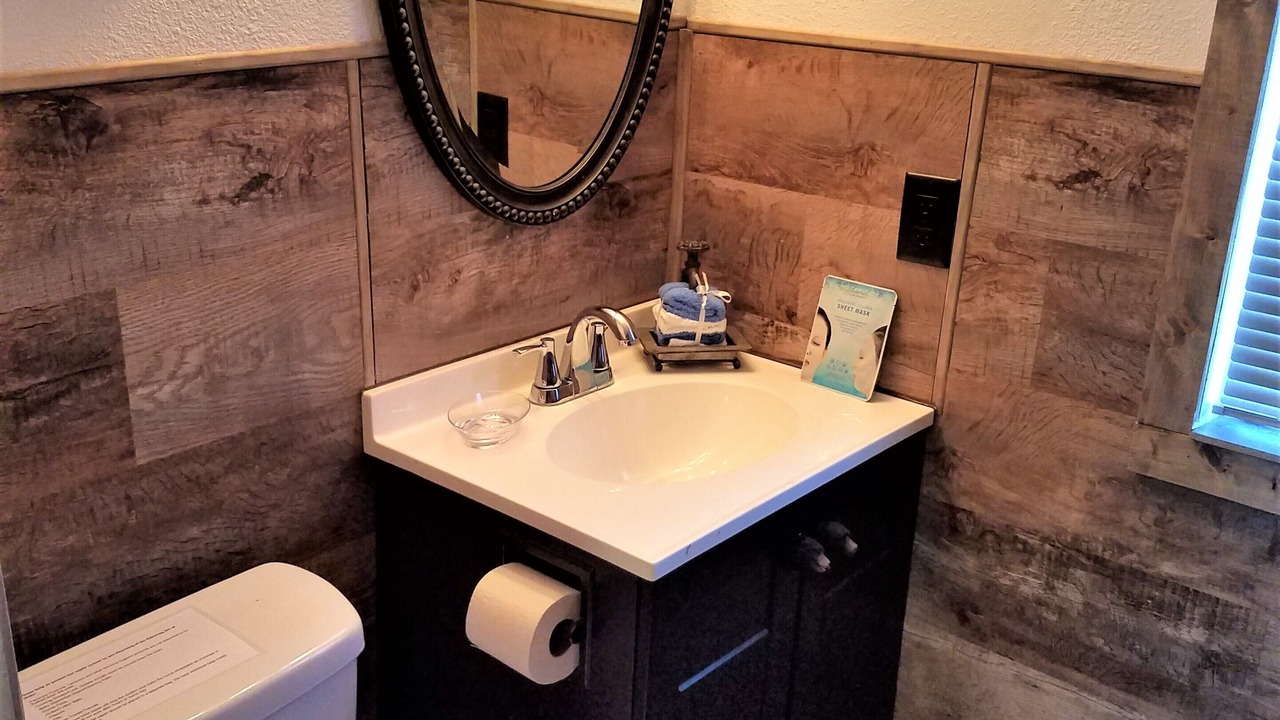 Photo of Bathroom in Dade City