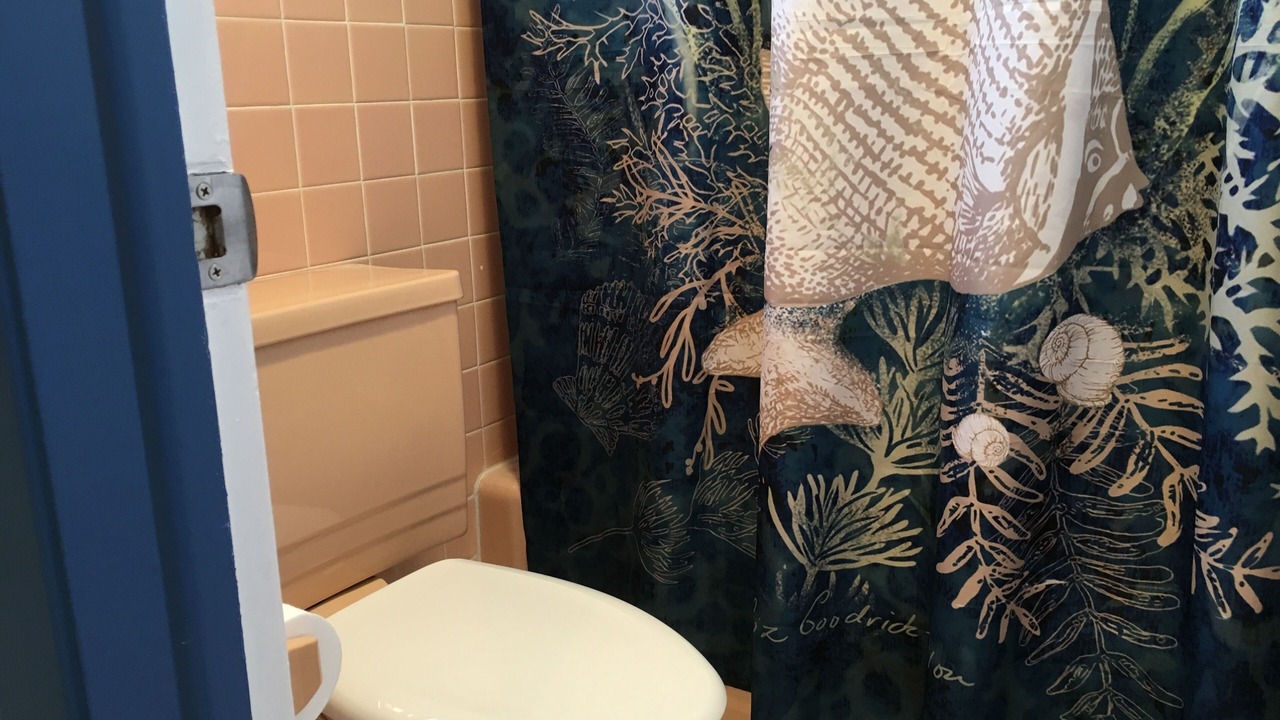 Photo of Bathroom in Lauderdale-by-the-Sea