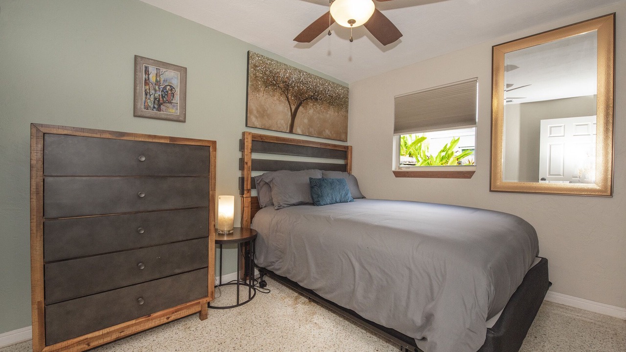 Photo of Bedroom in Gulfport
