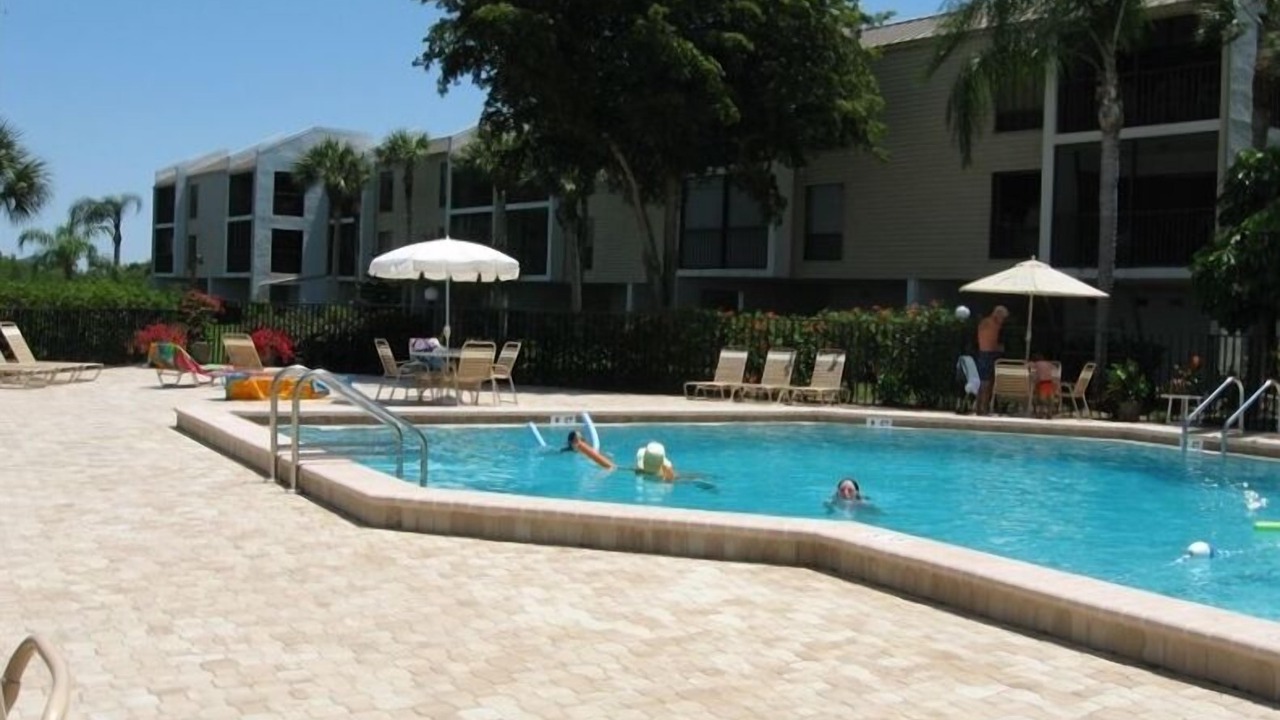 Photo of Outdoor in Mid Island